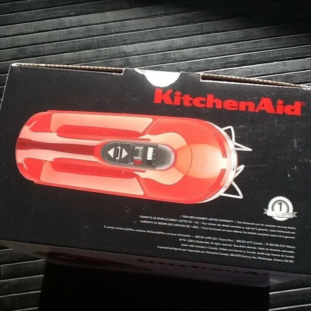 brand new EMPIRE RED KitchenAid Soft Start™ 7-Speed Hand Mixer - Model KHM7210ER